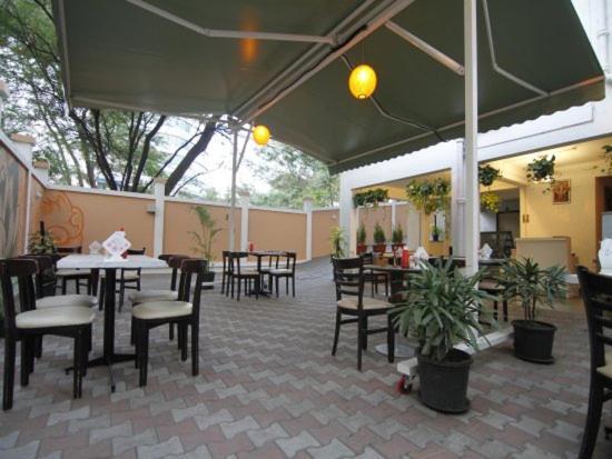 Hotel Lotus Pune Zewnętrze zdjęcie