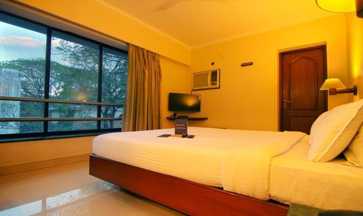 Hotel Lotus Pune Zewnętrze zdjęcie