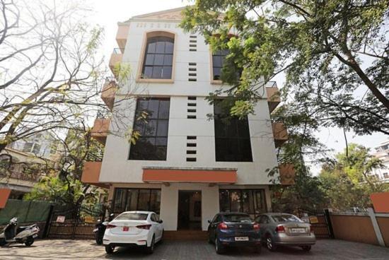 Hotel Lotus Pune Zewnętrze zdjęcie